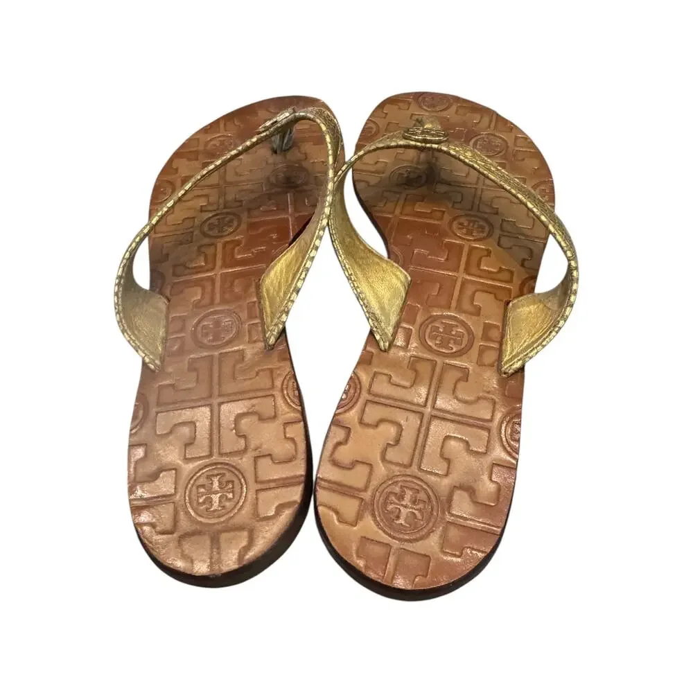 Tory Burch Thora 2 Metallic Tumbled Snake Print Gold Flip Flops 7